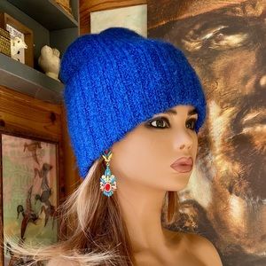 Beautiful Cozy Blue Beanie!